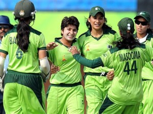 445169-pakwomencricketersafp-1349074911-739-640x480