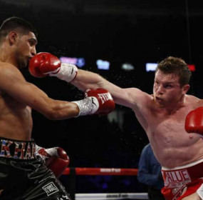 Amir Khan knock-out against Canelo Alvarez