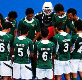 624310-PakHockeyTeamPhotoFile-1476240634-682-640x480