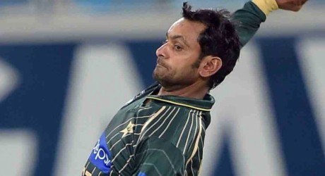 mohammad-hafeez-action