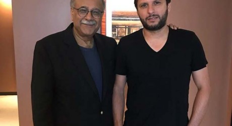 800722-najamsethiandshahidafridi-1492969017-605-640x480